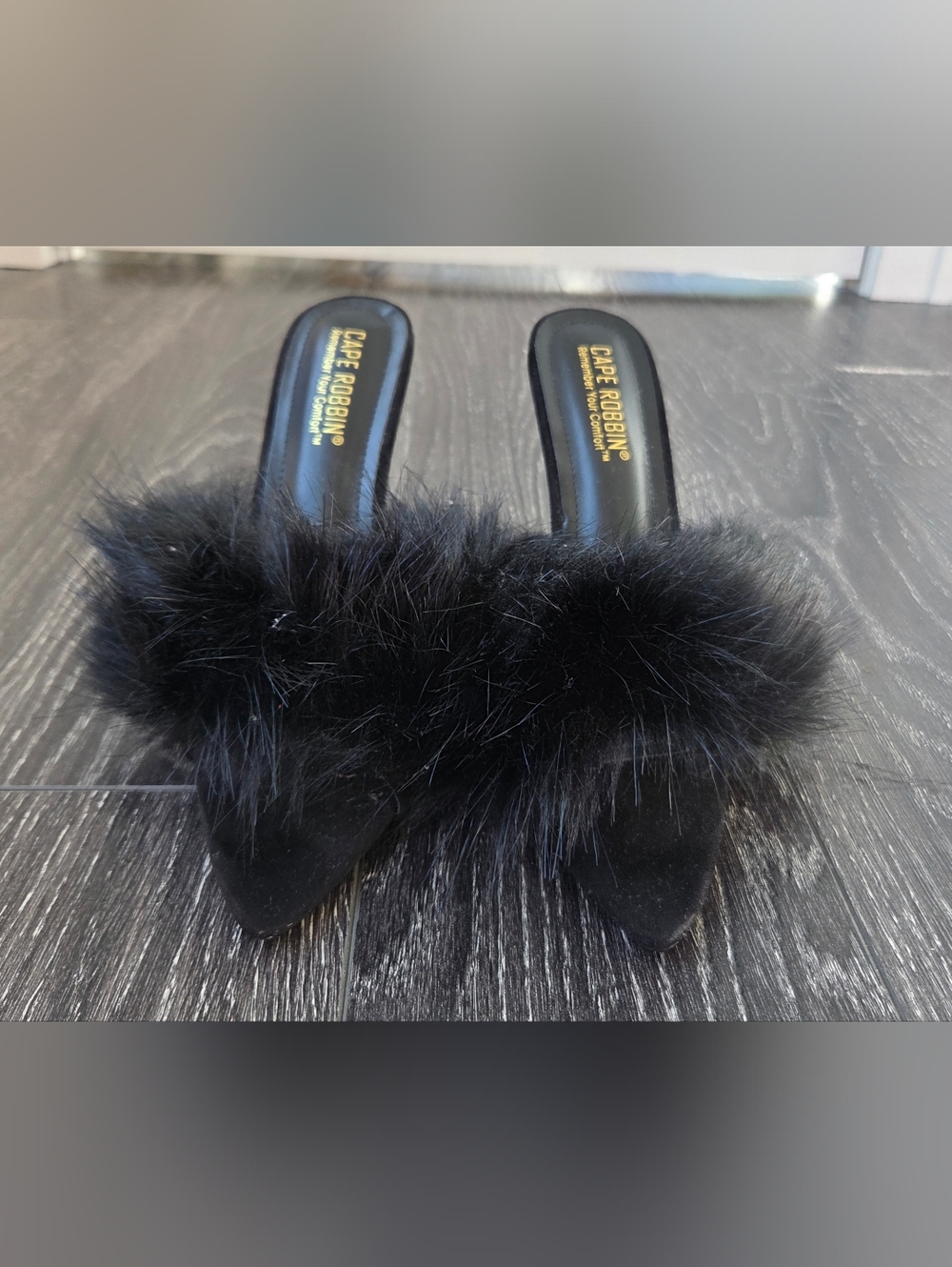 Cape Robbin Black Faux Fur Slide Mules